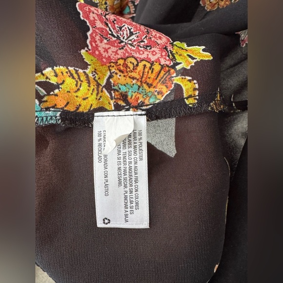 Xhilaration floral open fringe kimono Size M/L - Picture 6 of 7